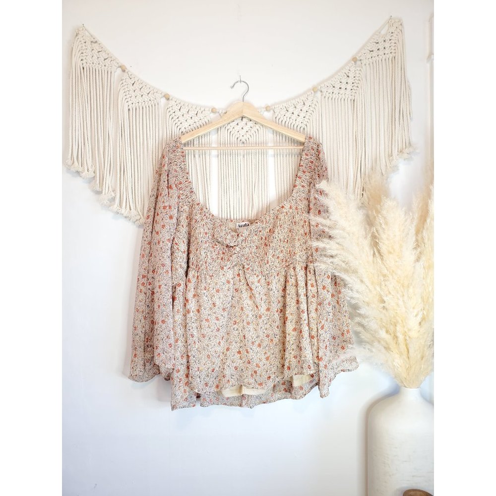 Arula Altar'd State Floral Metallic Smocked Top 3X - Picture 2 of 7